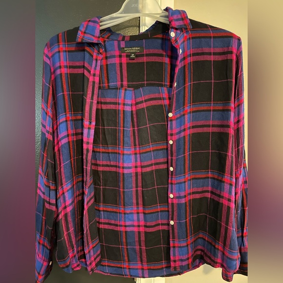 Banana Republic Dillon Classic Fit button front Flannel - Picture 2 of 5